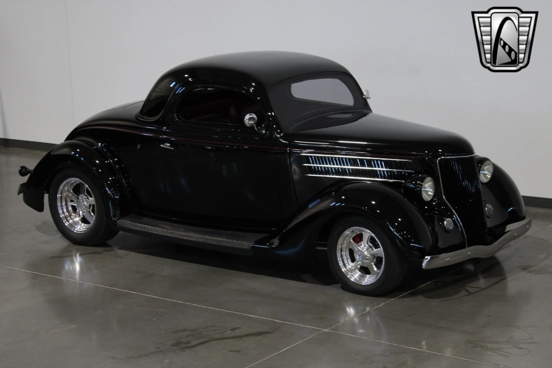1936 Ford Model 48 & 68 - Image 9 of 12