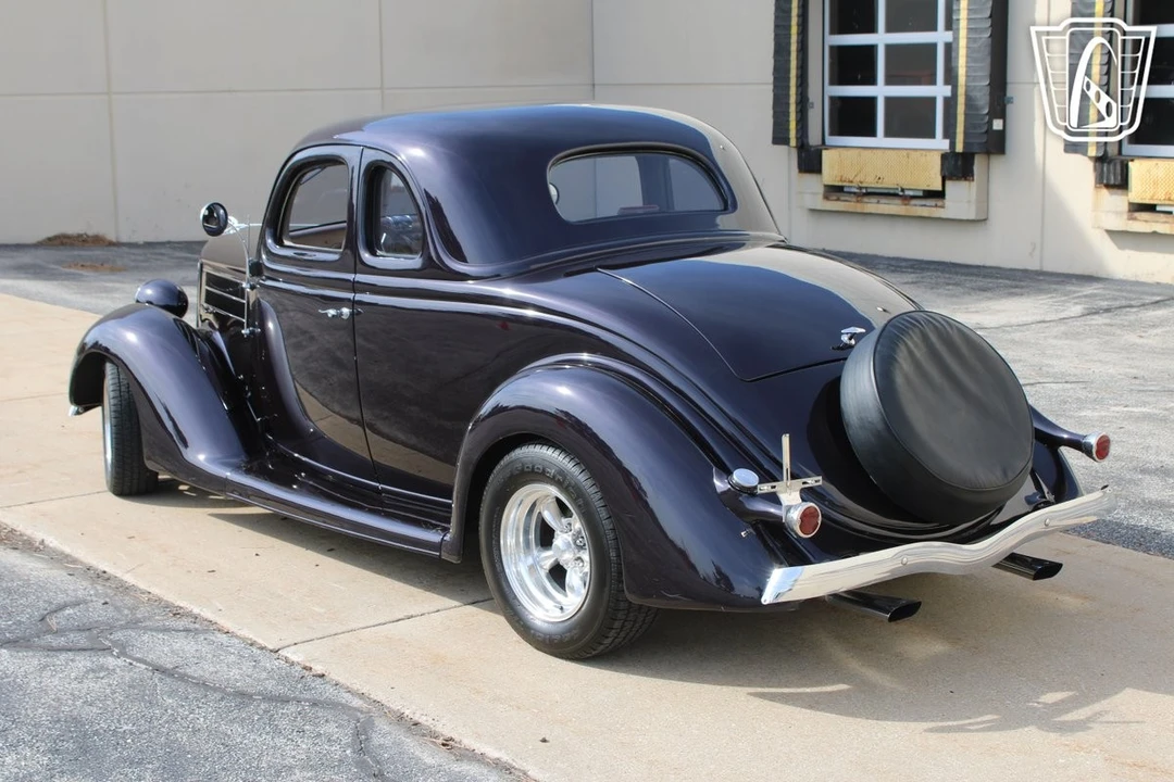1936 Ford Model 48 & 68 - Image 8 of 12