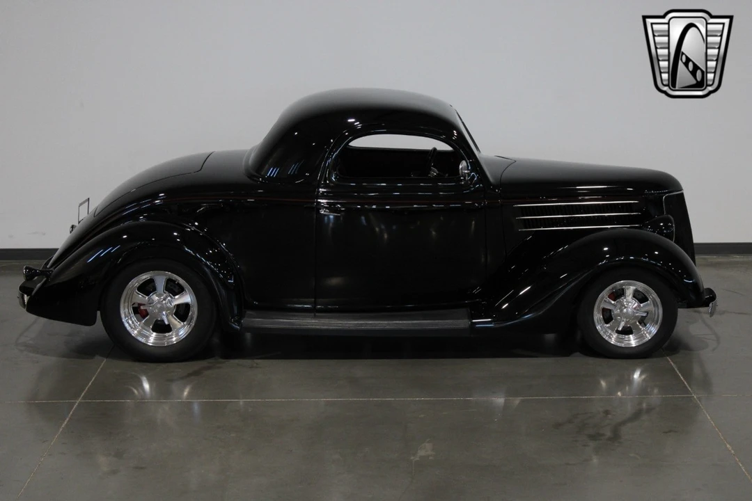 1936 Ford Model 48 & 68 - Image 10 of 12