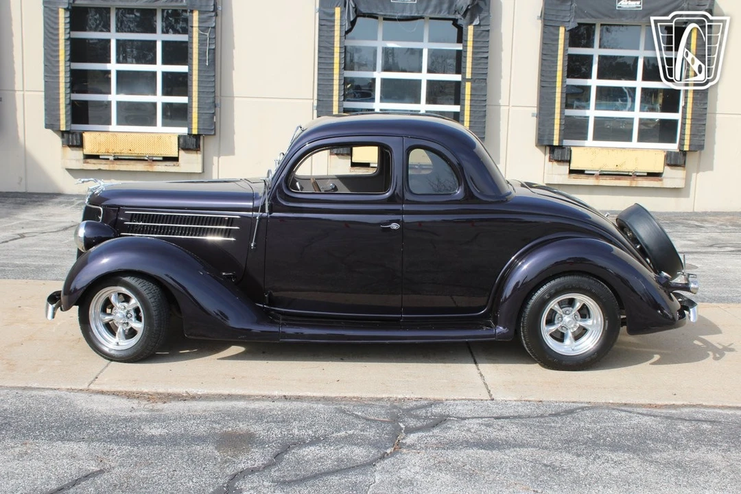 1936 Ford Model 48 & 68 - Image 5 of 12