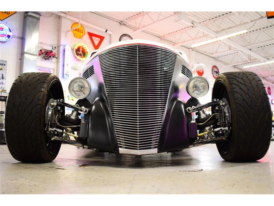 1936 Ford Model 48 & 68 - Image 28 of 31