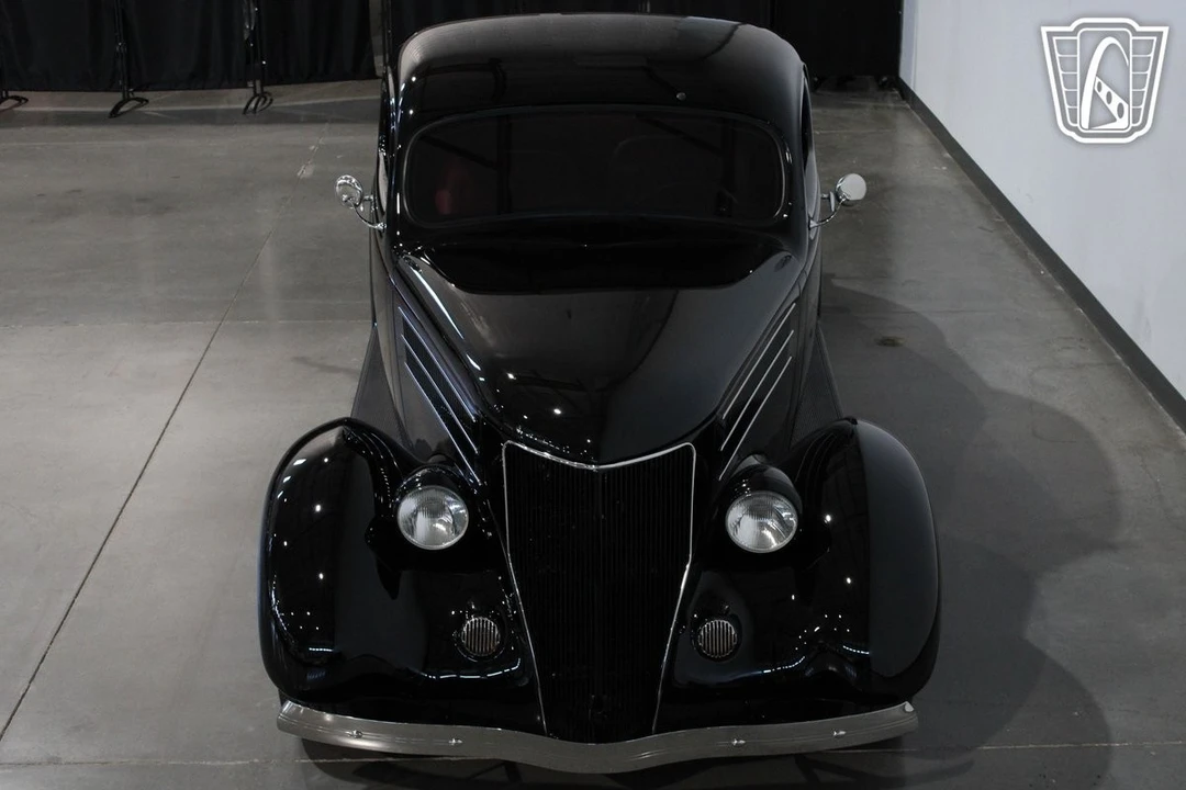 1936 Ford Model 48 & 68 - Image 7 of 12