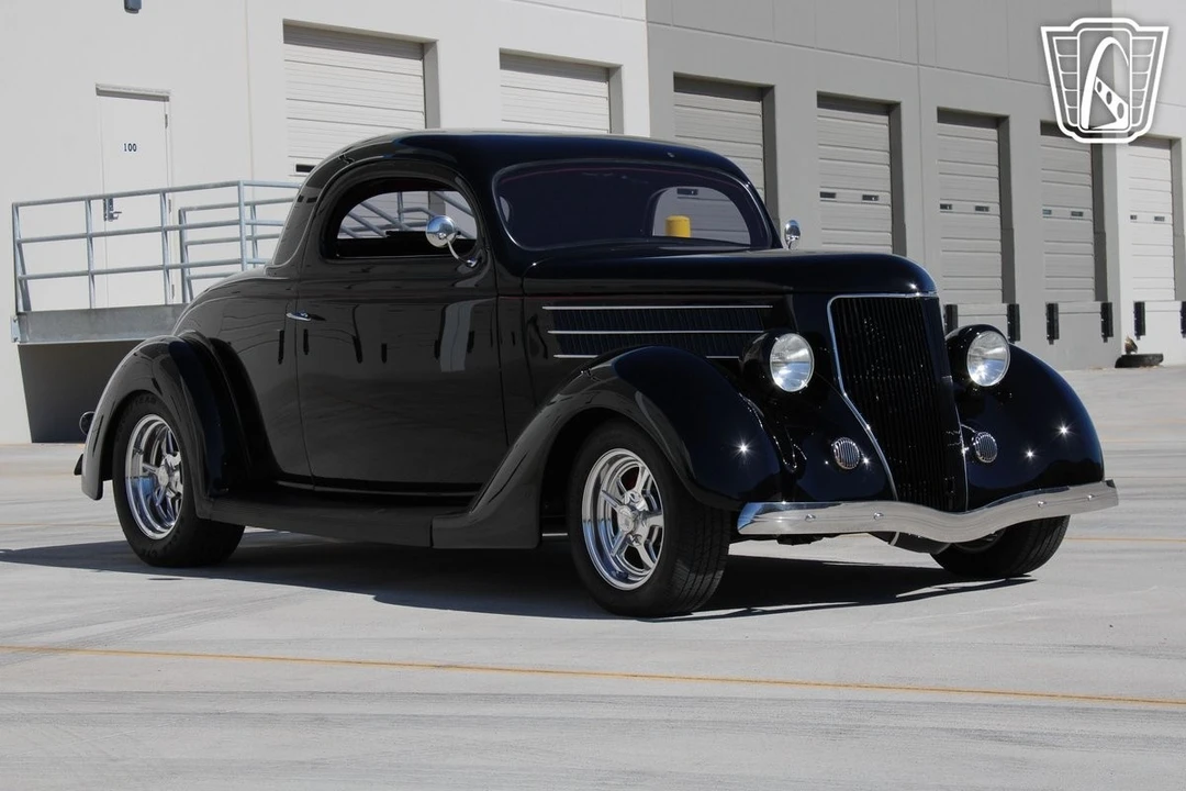 1936 Ford Model 48 & 68 - Image 5 of 12
