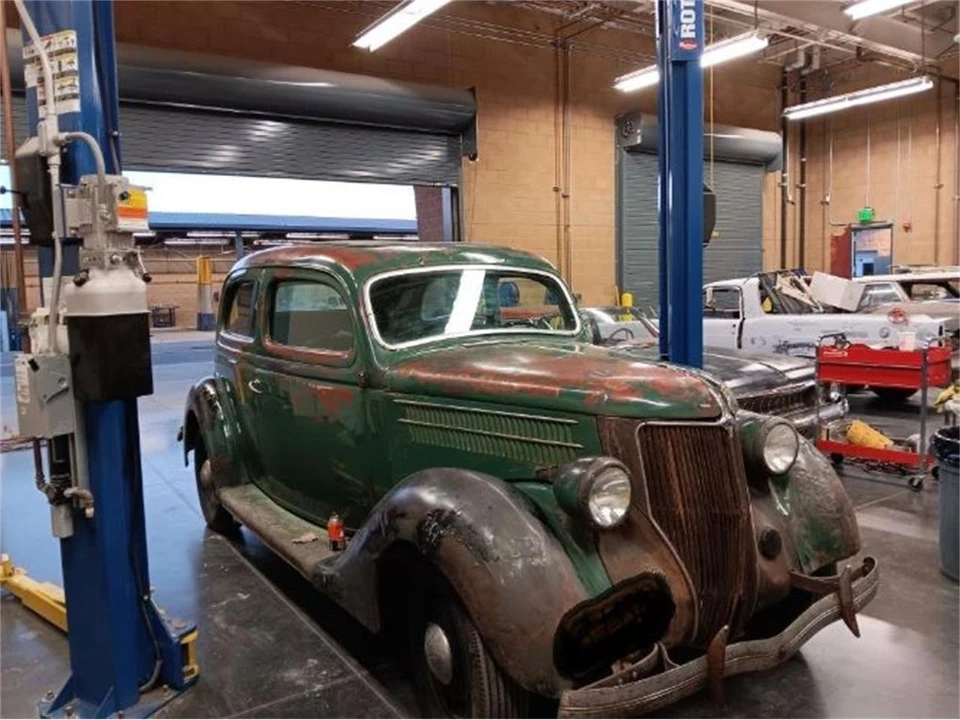 1936 Ford Model 48 & 68 - Image 2 of 3