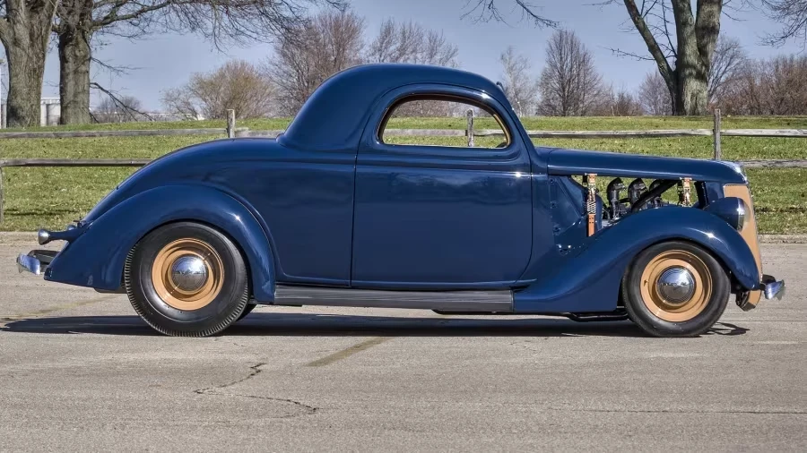 1936 Ford Model 48 & 68 - Image 2 of 17
