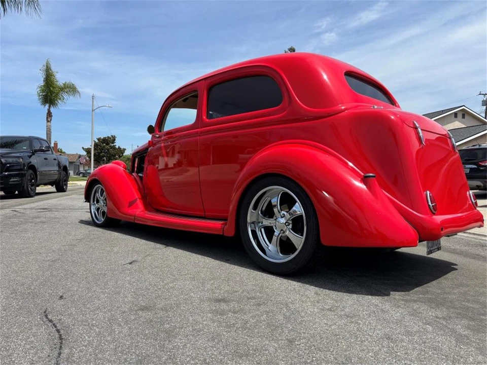 1936 Ford Model 48 & 68 - Image 3 of 19
