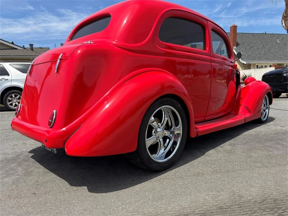 1936 Ford Model 48 & 68 - Image 17 of 19