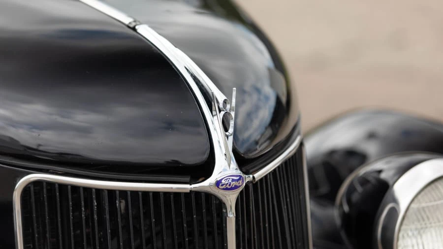 1936 Ford Model 48 & 68 - Image 9 of 17