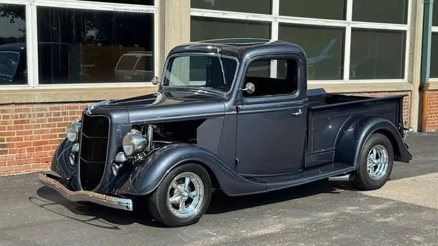1936 Ford Custom Pickup