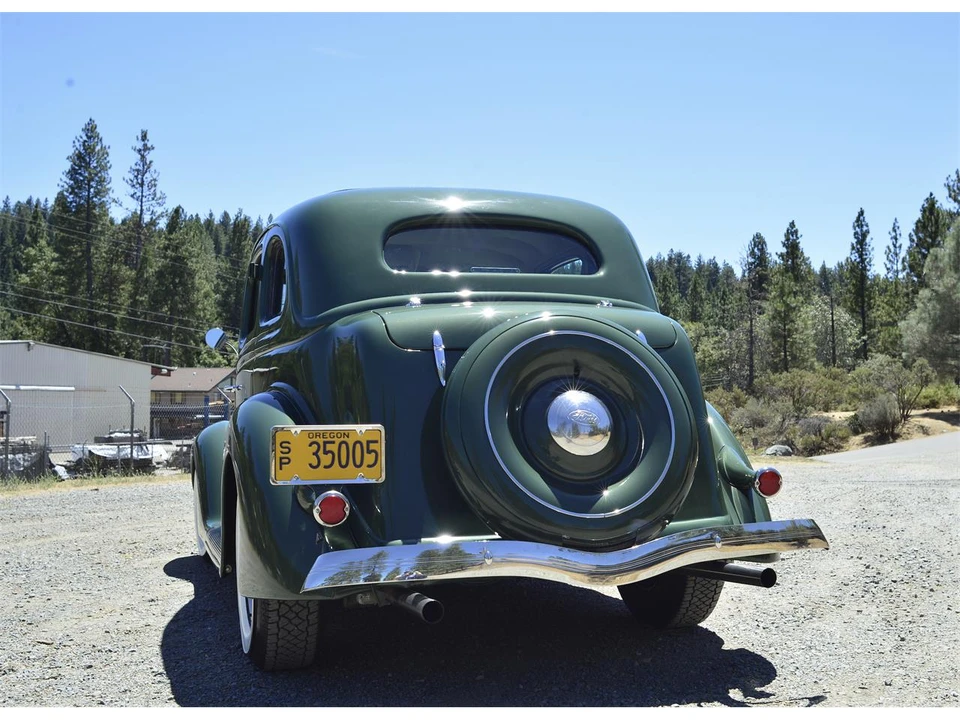 1936 Ford Standard & Deluxe & Super Deluxe - Image 4 of 31