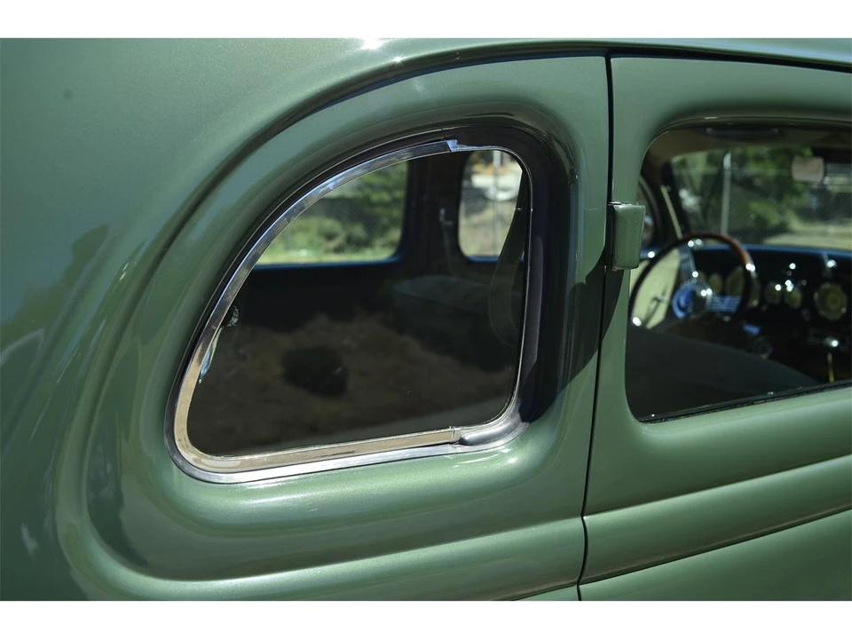 1936 Ford Standard & Deluxe & Super Deluxe - Image 20 of 31