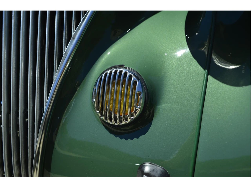 1936 Ford Standard & Deluxe & Super Deluxe - Image 24 of 31