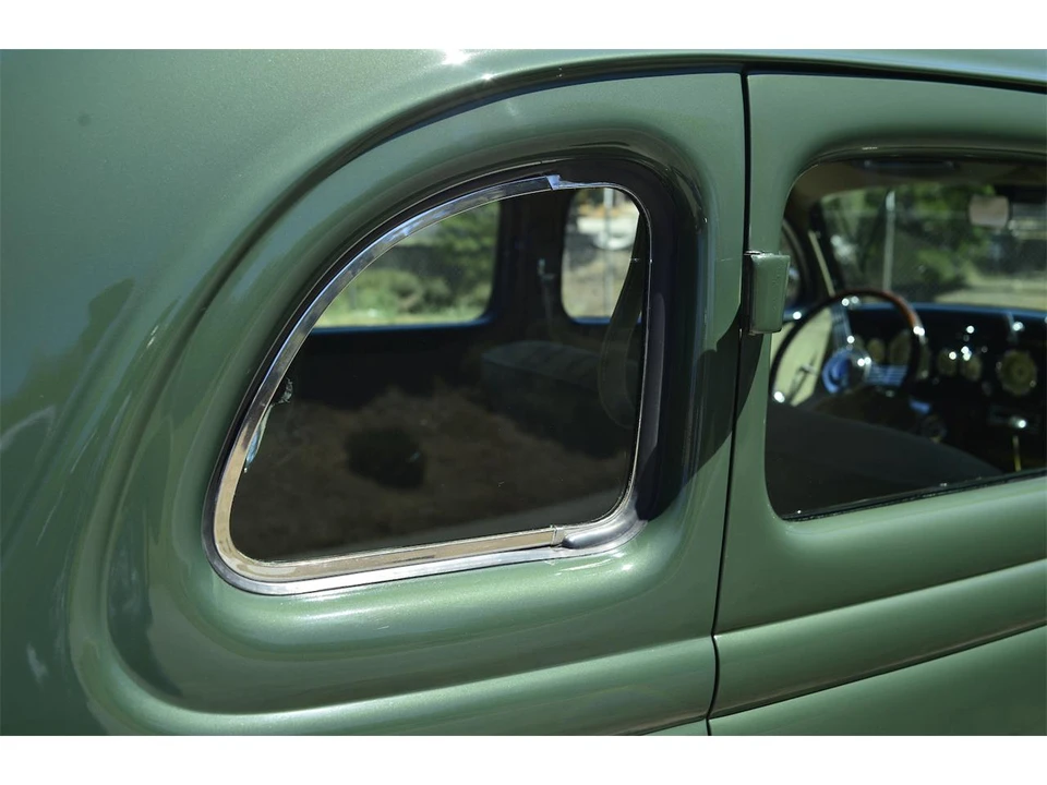 1936 Ford Standard & Deluxe & Super Deluxe - Image 18 of 31