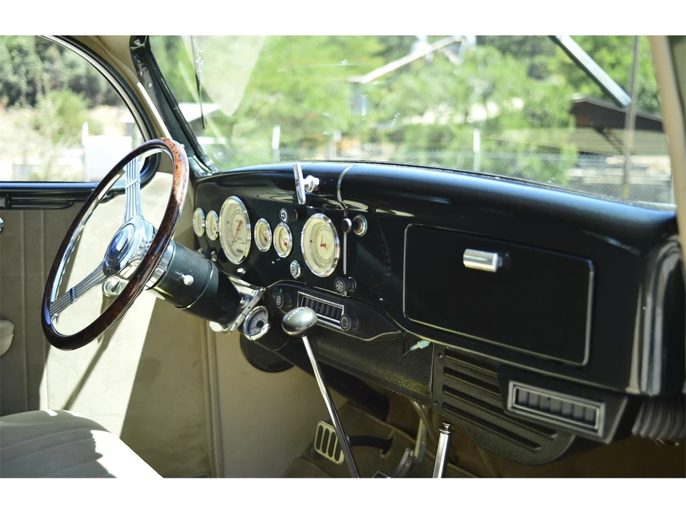 1936 Ford Standard & Deluxe & Super Deluxe - Image 28 of 31