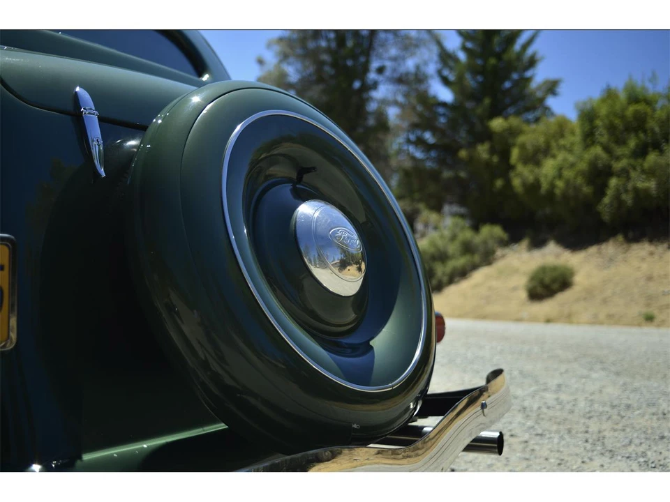1936 Ford Standard & Deluxe & Super Deluxe - Image 20 of 31