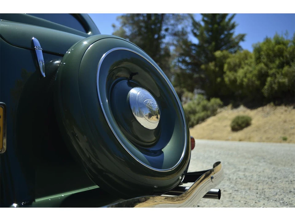 1936 Ford Standard & Deluxe & Super Deluxe - Image 19 of 31