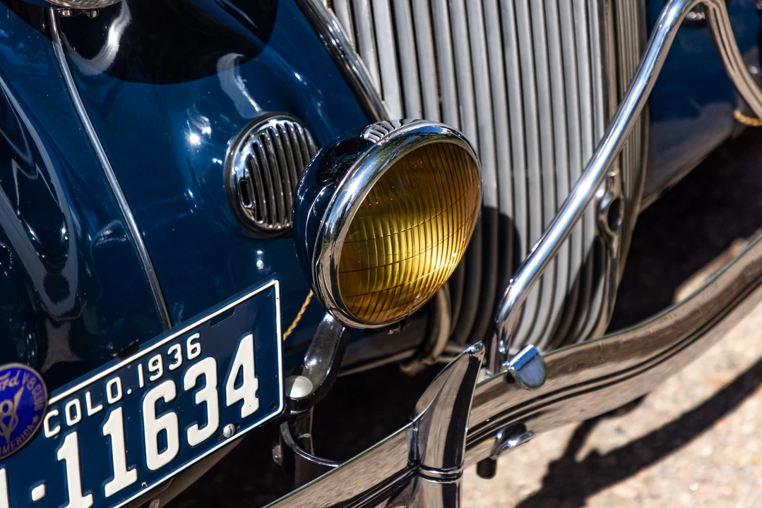 1936 Ford Model 48 & 68 - Image 28 of 31