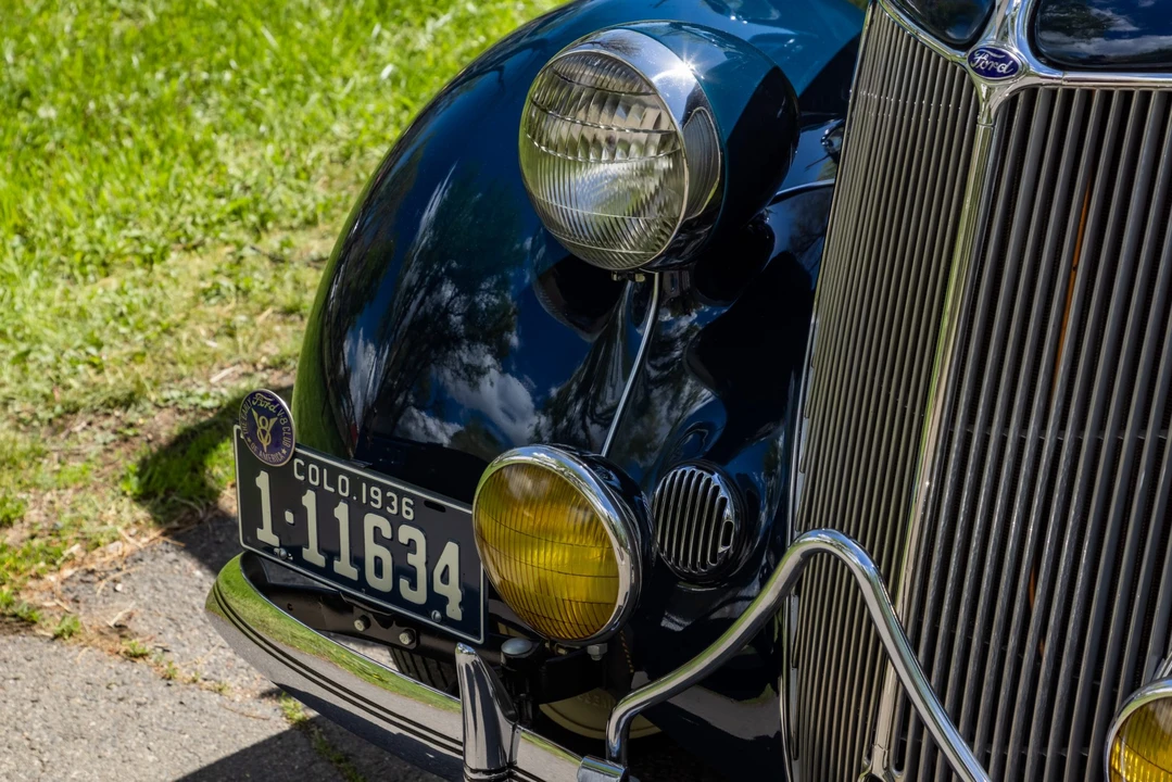 1936 Ford Model 48 & 68 - Image 29 of 31