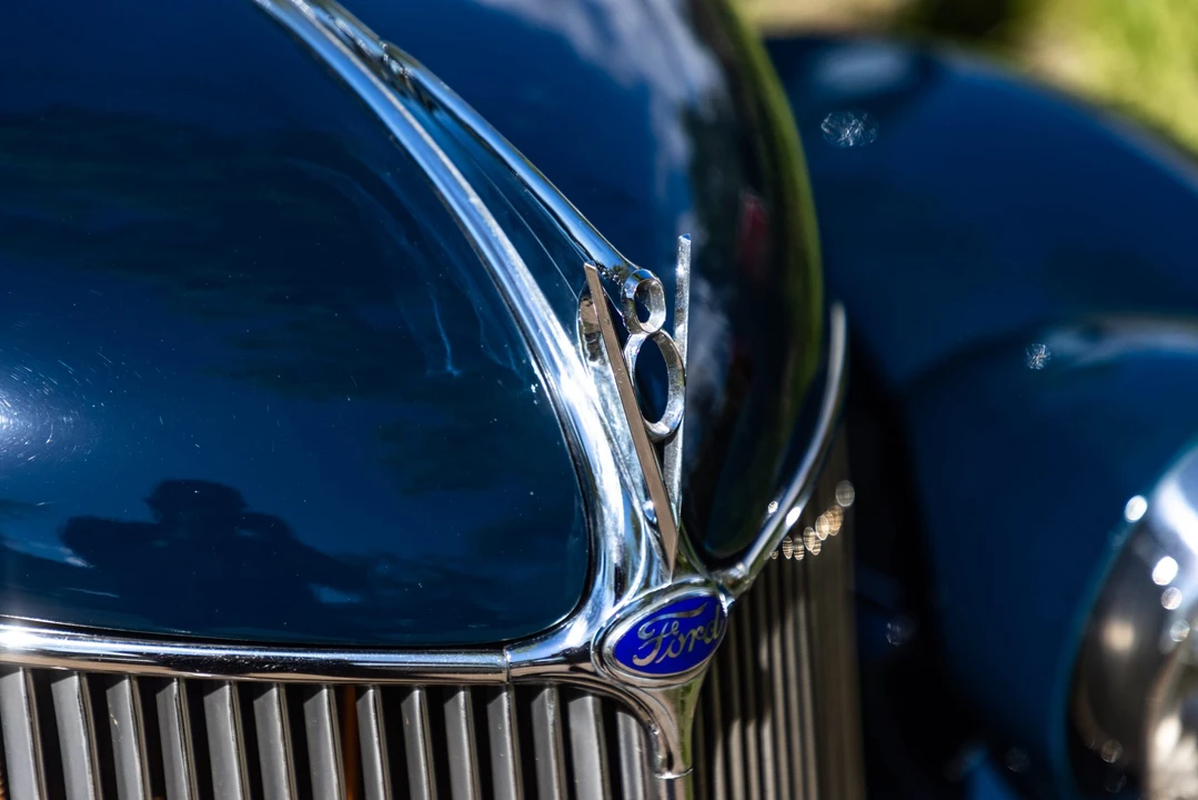 1936 Ford Model 48 & 68 - Image 27 of 31