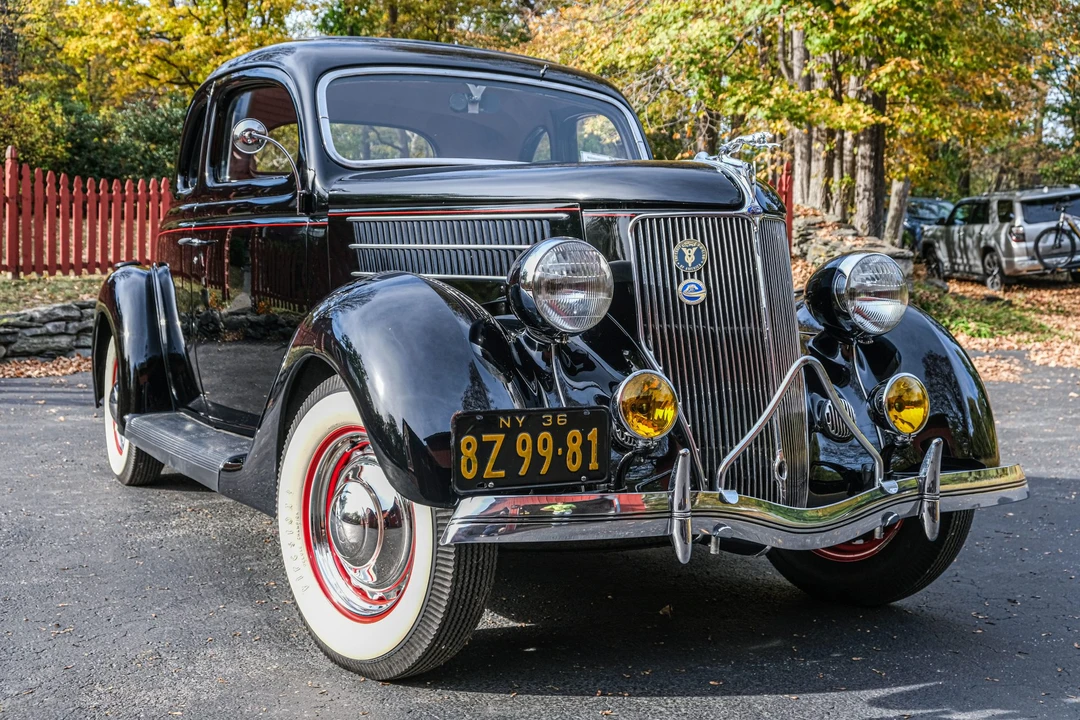 1936 Ford Model 48 & 68 - Image 3 of 31