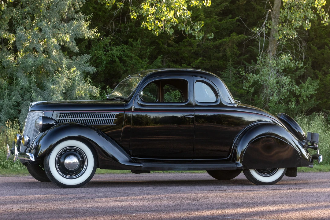 1936 Ford Model 48 & 68 - Image 17 of 31