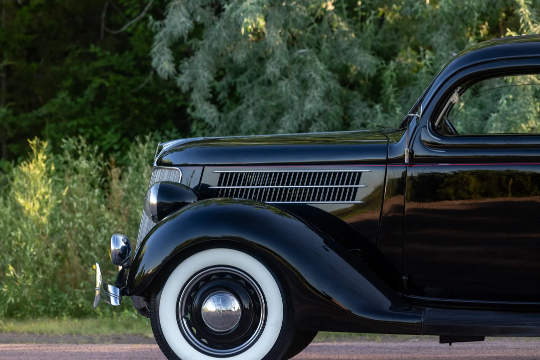 1936 Ford Model 48 & 68 - Image 19 of 31