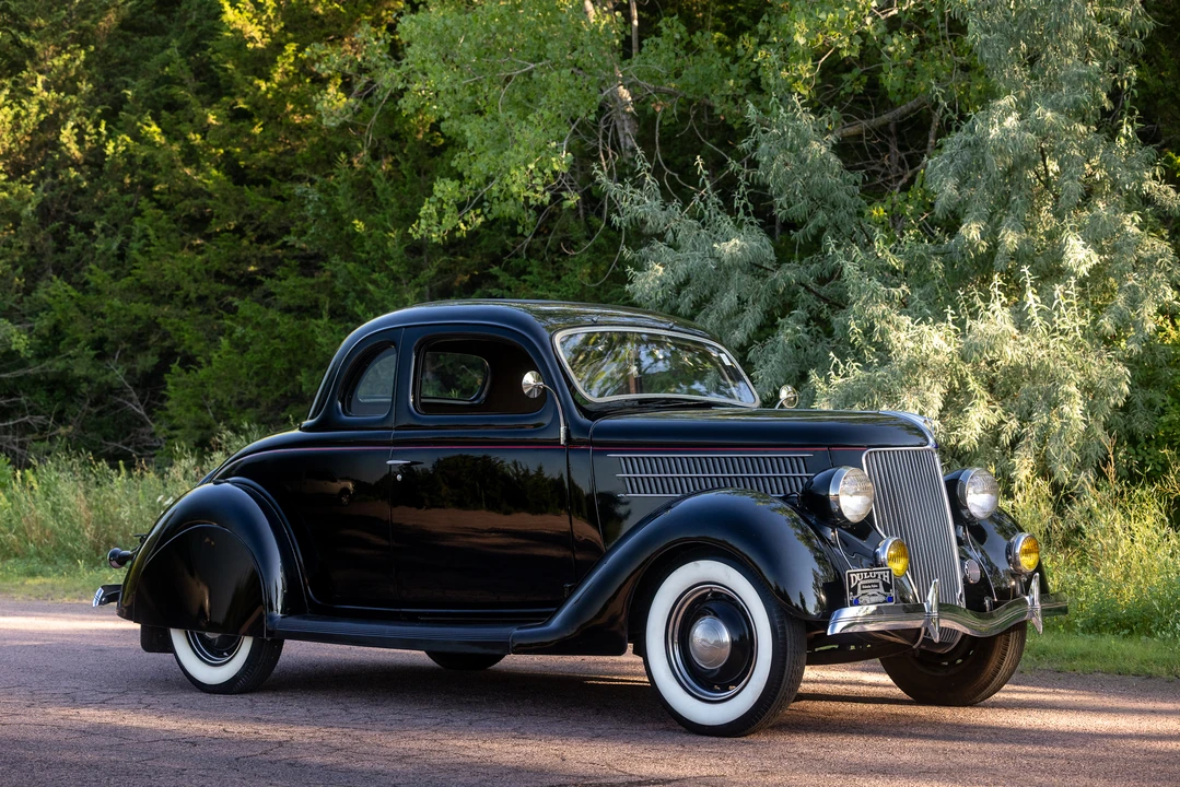 1936 Ford Model 48 & 68 - Image 6 of 31