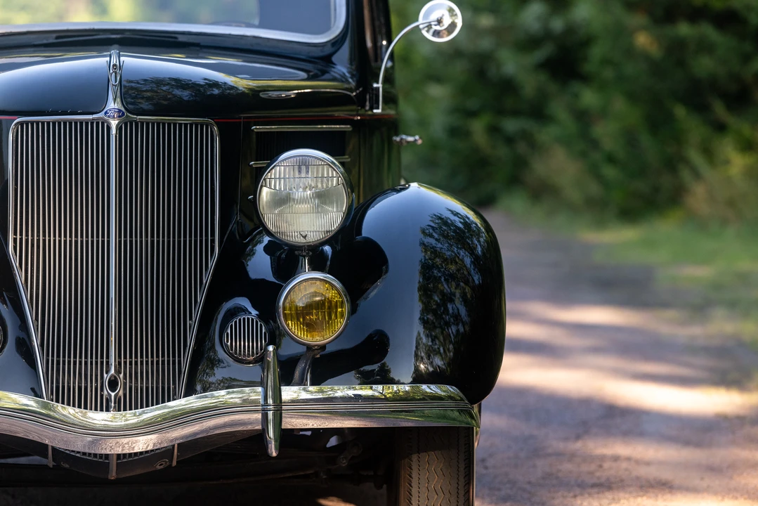 1936 Ford Model 48 & 68 - Image 28 of 31