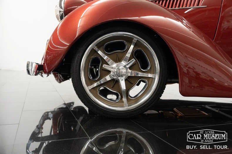 1936 Ford Standard & Deluxe & Super Deluxe - Image 8 of 31