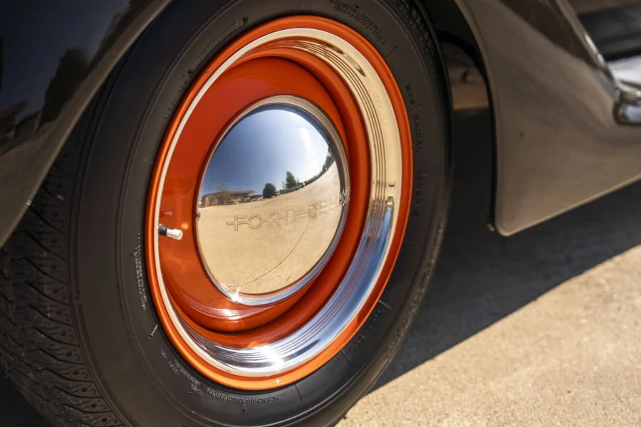 1936 Ford Model 48 & 68 - Image 18 of 31