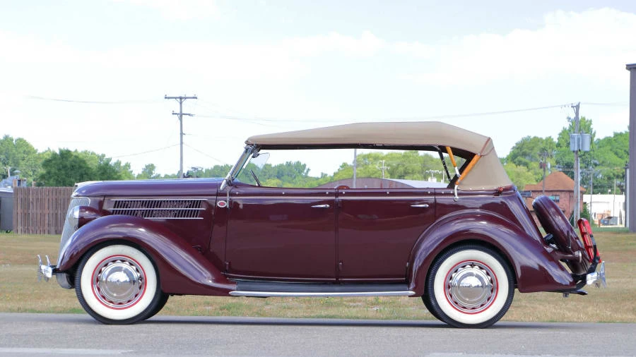 1936 Ford Model 48 & 68 - Image 8 of 12
