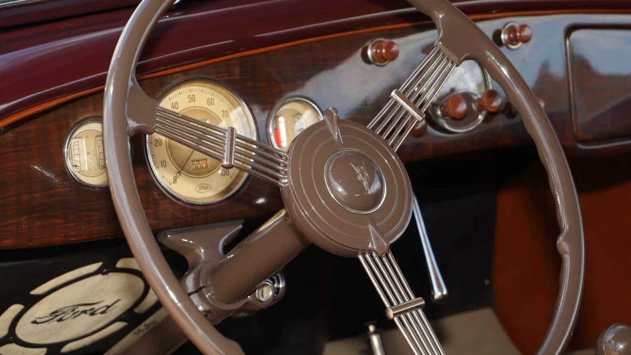 1936 Ford Model 48 & 68 - Image 10 of 12
