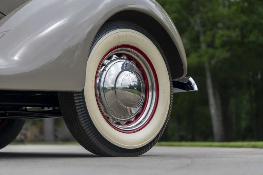 1936 Ford Model 48 & 68 - Image 8 of 31