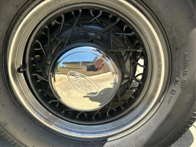 1936 Ford Model 48 & 68 - Image 25 of 31