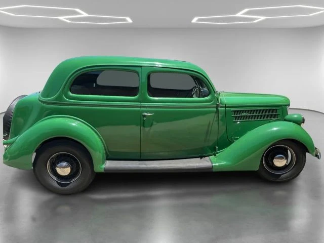 1936 Ford Model 48 & 68 - Image 4 of 31