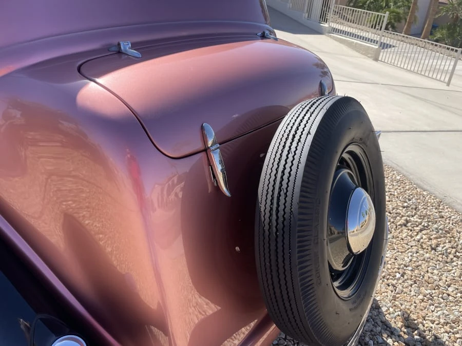 1936 Ford Model 48 & 68 - Image 11 of 31