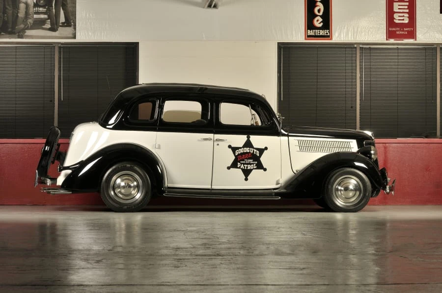 1936 Ford Model 48 & 68 - Image 2 of 11