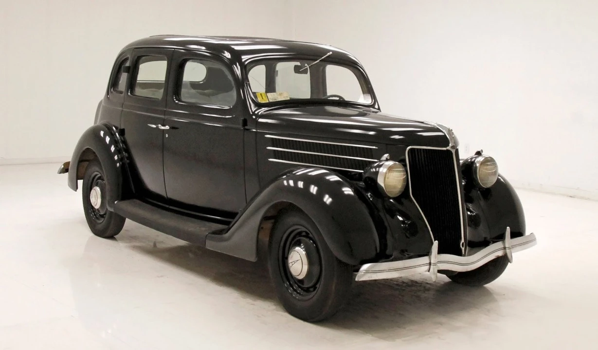 1936 Ford Model 48 & 68 - Image 6 of 31