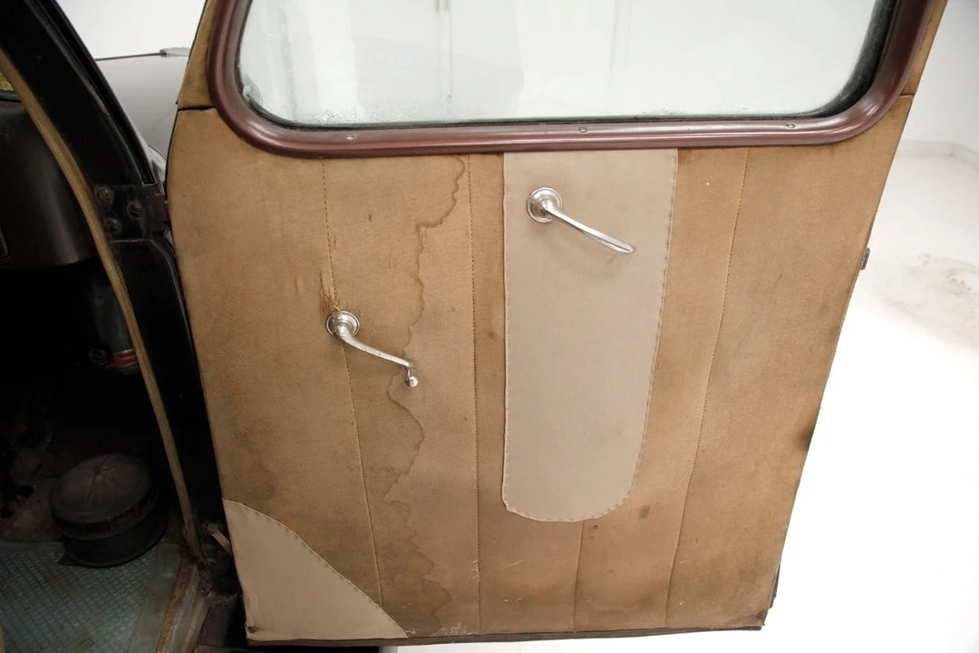 1936 Ford Model 48 & 68 - Image 30 of 31