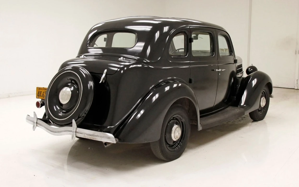 1936 Ford Model 48 & 68 - Image 5 of 21