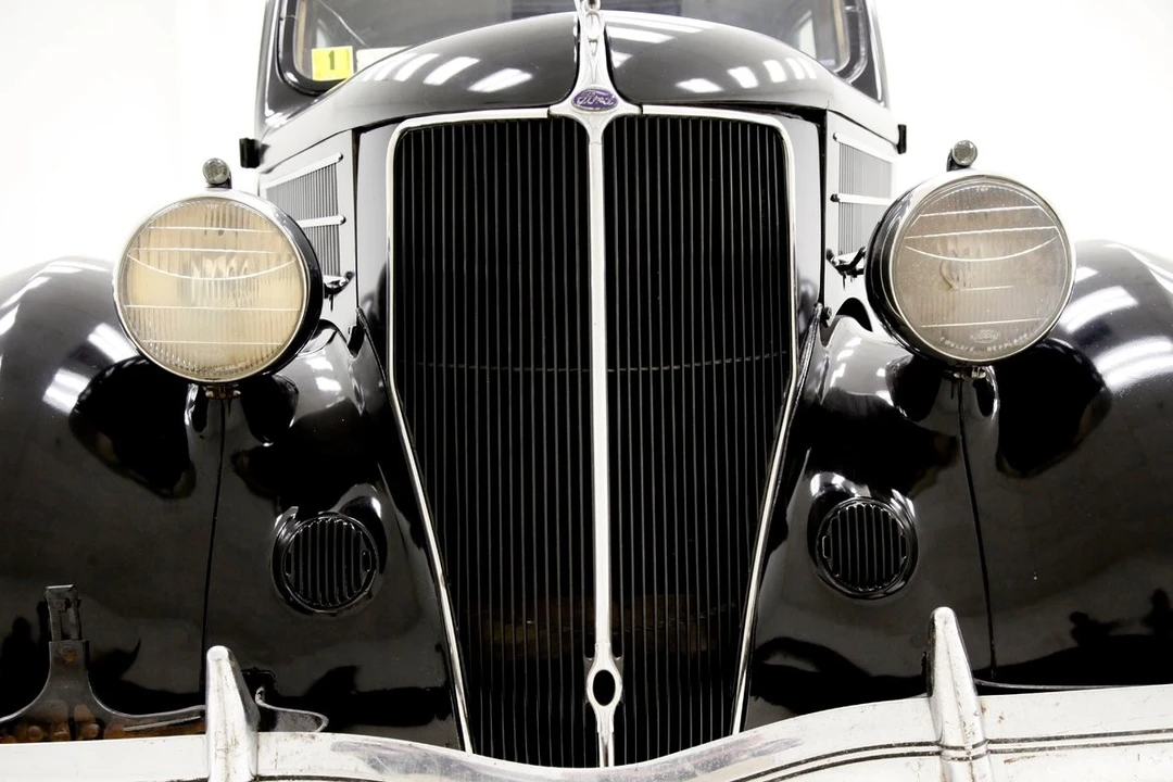 1936 Ford Model 48 & 68 - Image 14 of 31