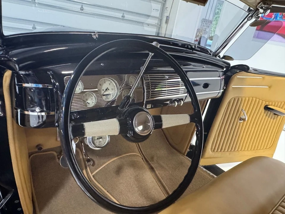 1936 Ford Model 48 & 68 - Image 27 of 31