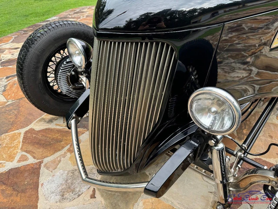 1936 Ford Model 48 & 68 - Image 8 of 31