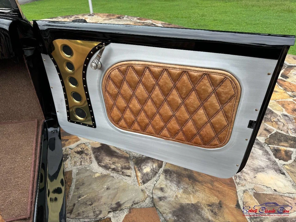 1936 Ford Model 48 & 68 - Image 29 of 31
