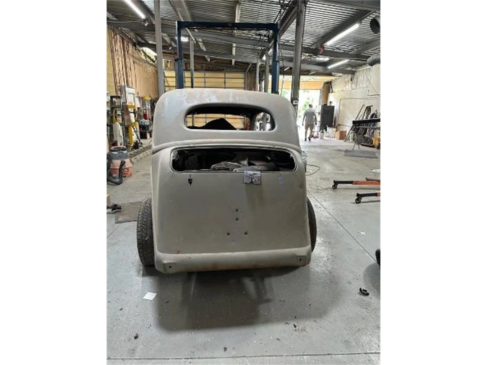 1936 Ford Model 48 & 68 - Image 10 of 10