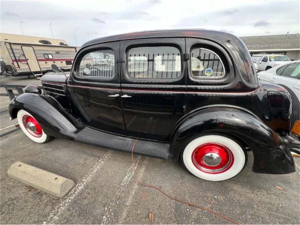1936 Ford Model 48 & 68 - Image 9 of 15