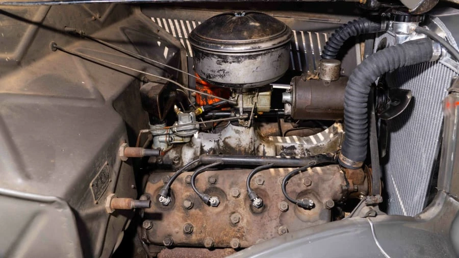 1936 Ford Model 48 & 68 - Image 18 of 18