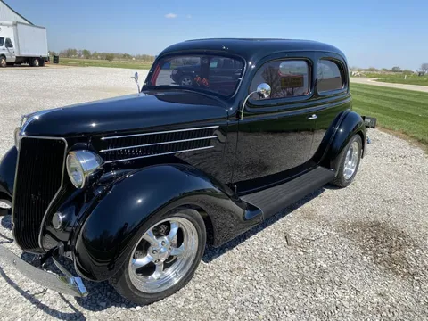 1936 Ford Humpback Street Rod