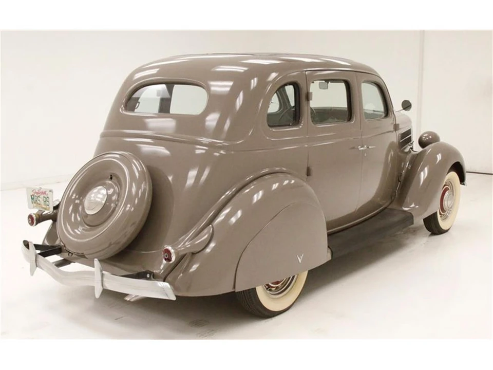 1936 Ford Model 48 & 68 - Image 4 of 31