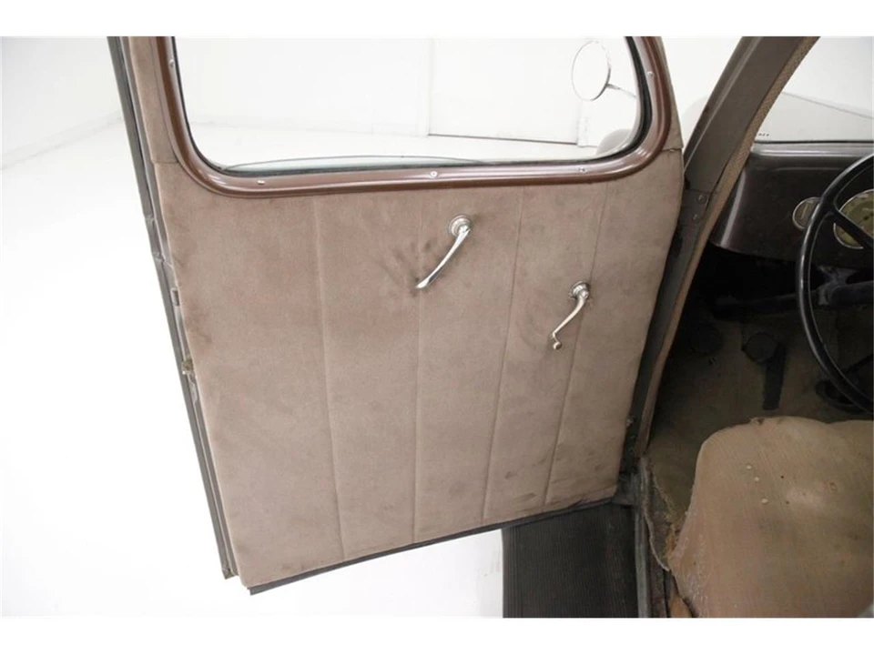1936 Ford Model 48 & 68 - Image 24 of 31